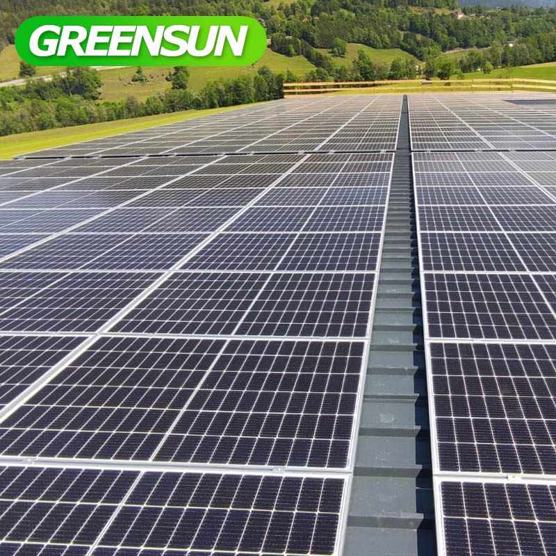 مشروع الطاقة الشمسية 300 KW مجموعة تكلفة النظام الشمسي للطاقة الشمسية 300 KW للصناعة
