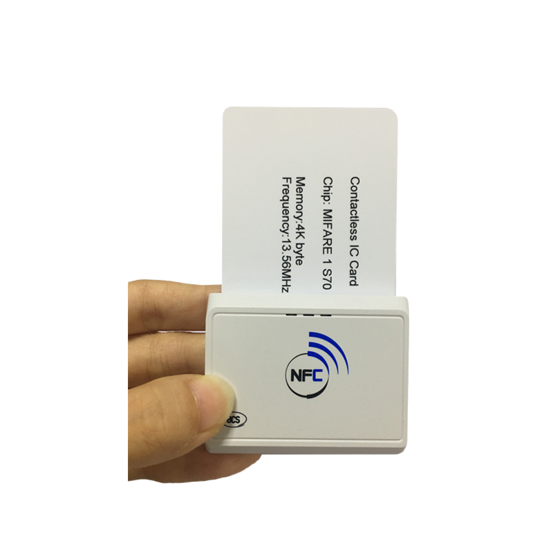 قارئ البطاقات الذكية بتقنية البلوتوث RFID 13.56 ميجا هرتز ، كاتب قارئ البطاقات الذكية ACR1311U-N2
