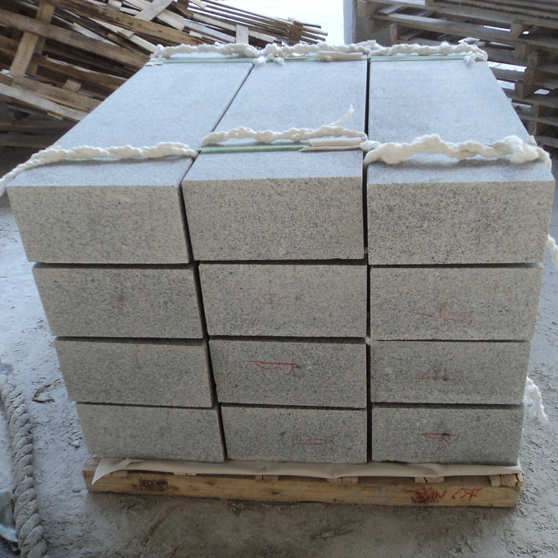 الصين G603 Balma Gray Granite Curbs
